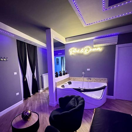 Le Suite Piazza Nuova 포자 외부 사진