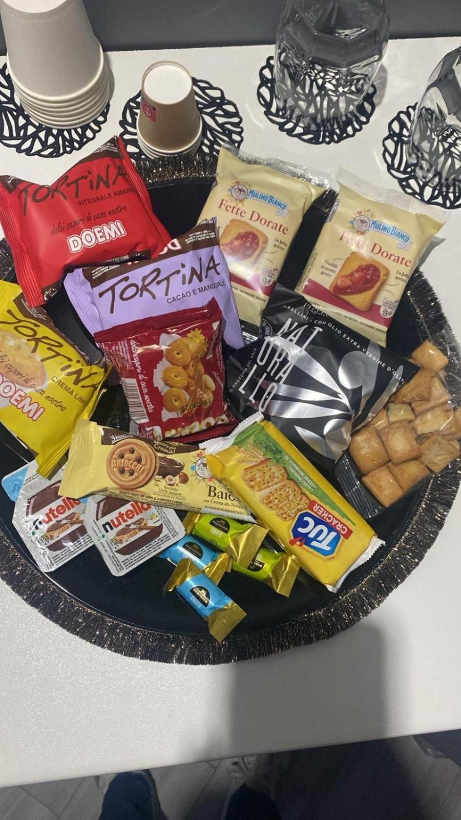 Le Suite Piazza Nuova 포자 외부 사진
