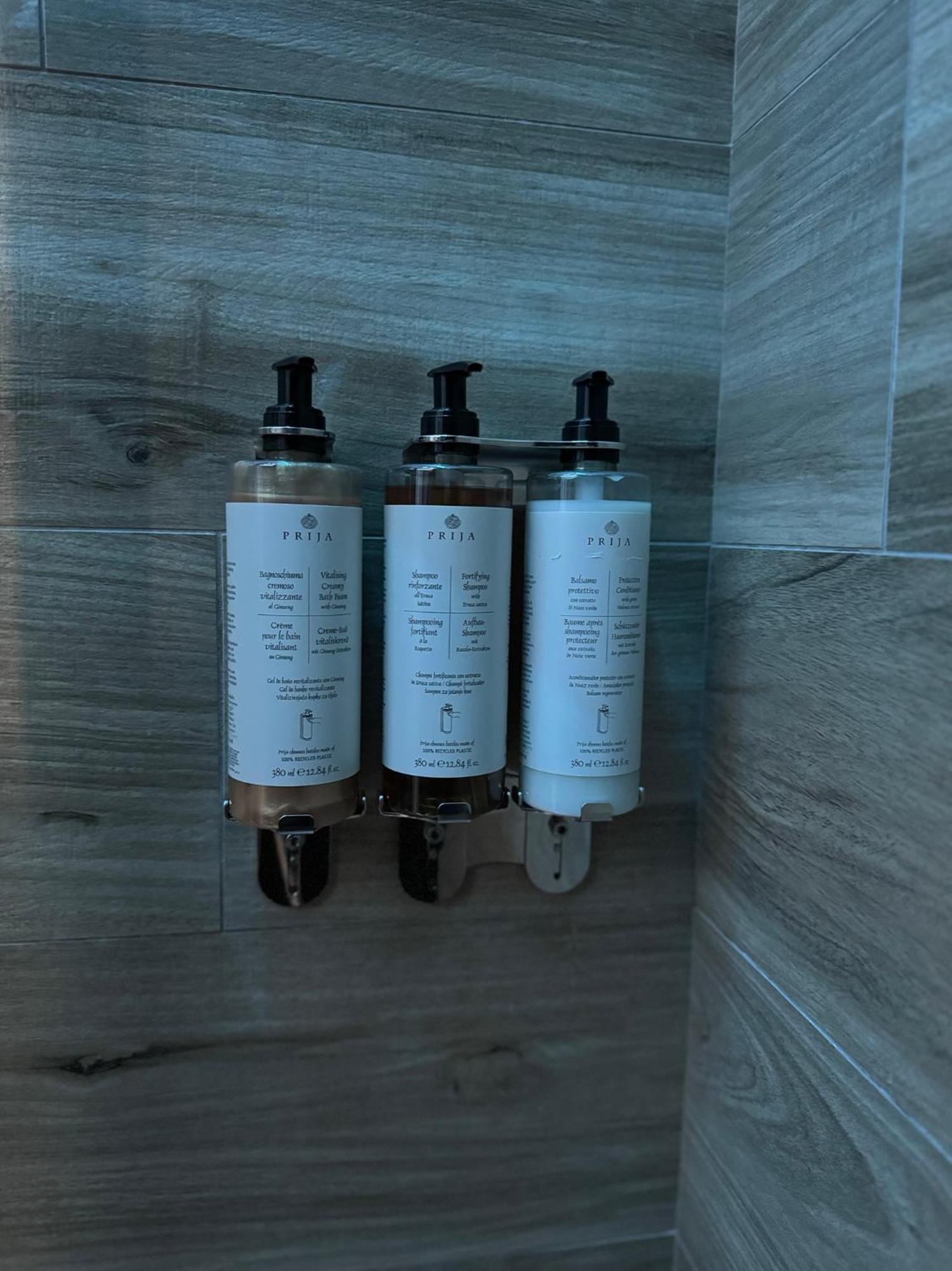 Le Suite Piazza Nuova 포자 외부 사진